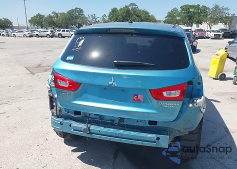 2011 Mitsubishi Outlander Sport Se z USA, uszkodzony, nr VIN JA4AP4AU1BZ013339